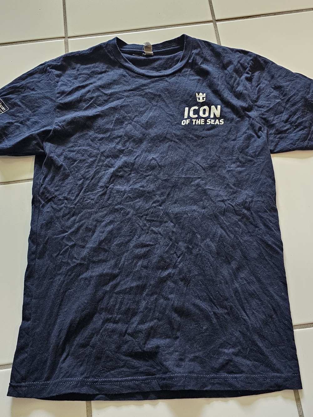 NEW Royal Caribbean ICON OF THE SEAS tshirt, M unisex